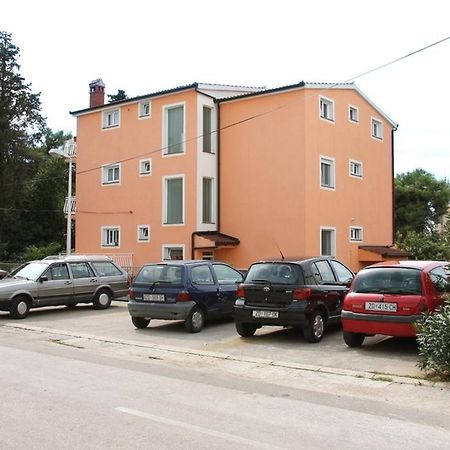Apartments Ombla 자다르 객실 사진
